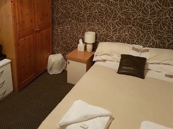 The Avari 2* Blackpool