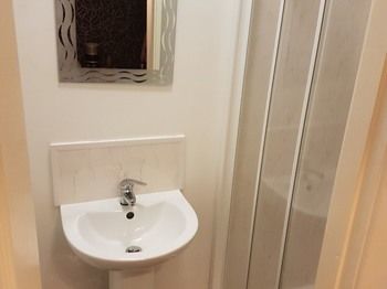 The Avari Hotel
